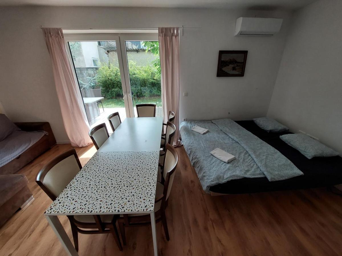 R41 - Tivoli Groundfloor Apartment Ljubljana Eksteriør billede